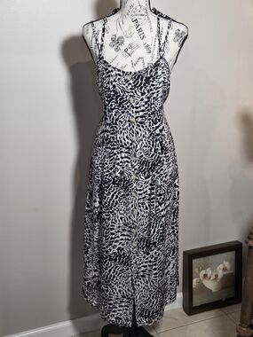Club Z Collection Black & White Abstract Animal Print Maxi Dress M
